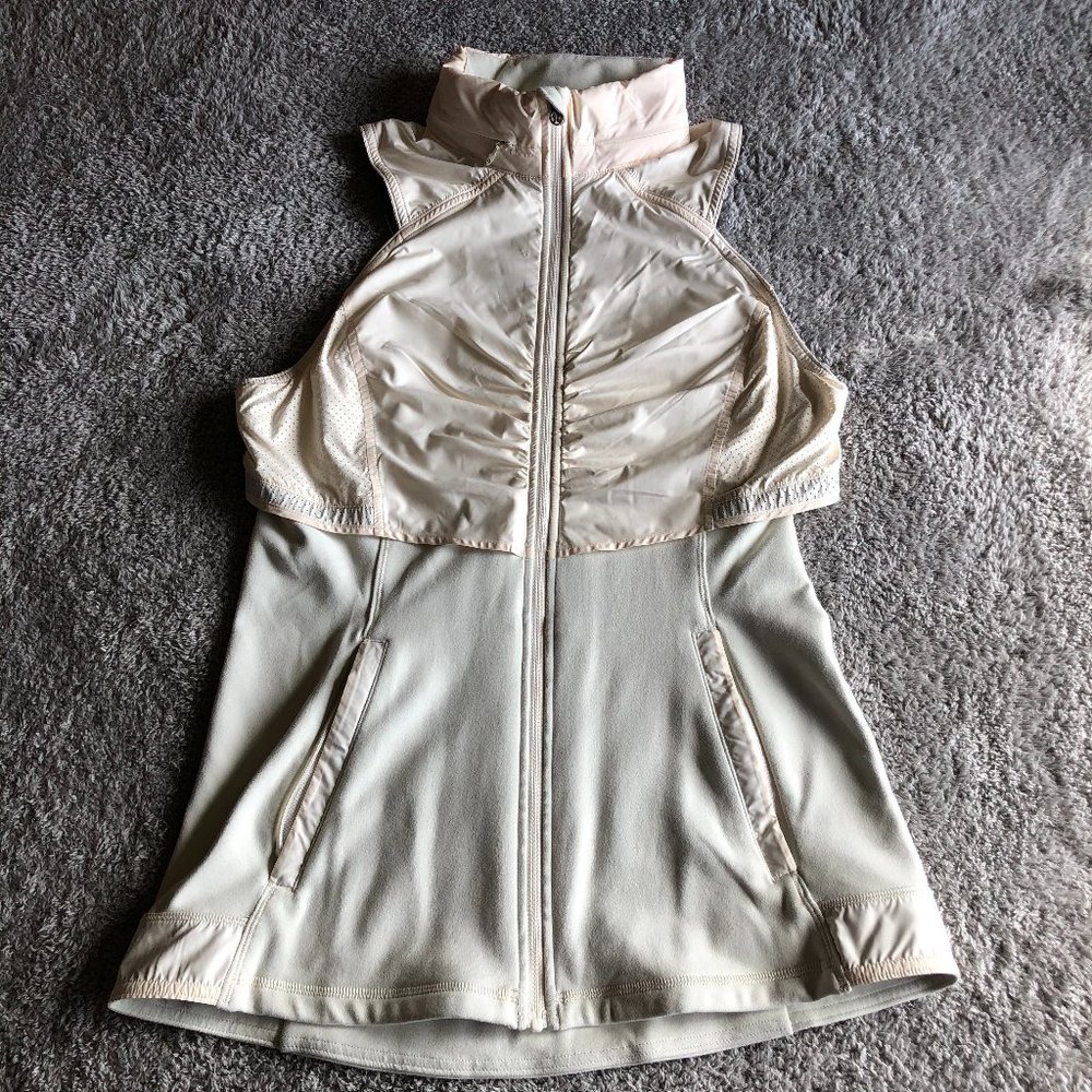 Lululemon Lightweight running vest